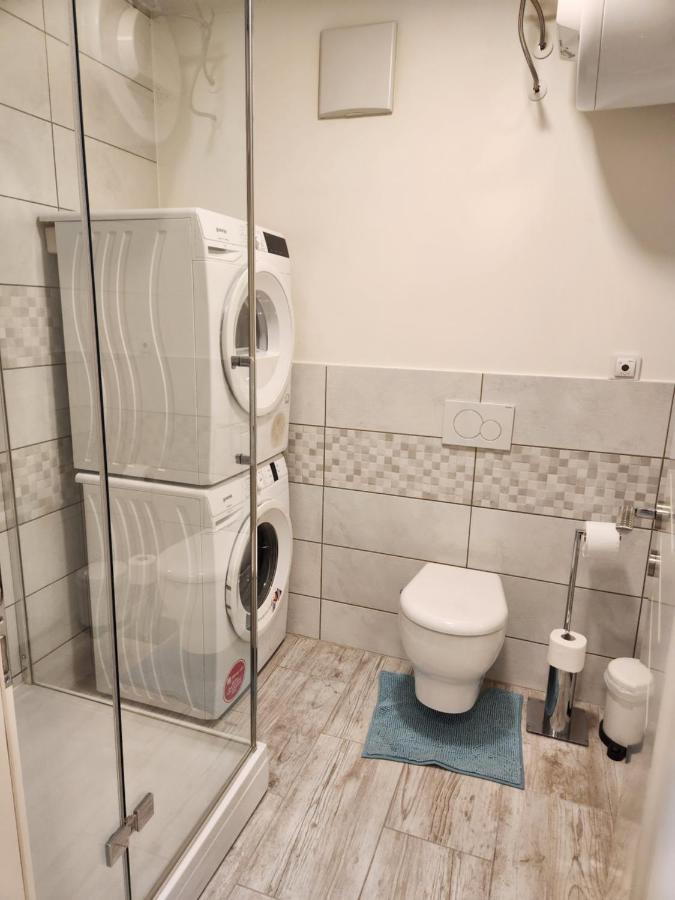 Studio Apartma V8 Марибор Экстерьер фото